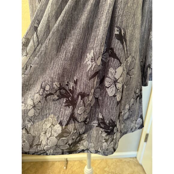 Timeson Gray Floral 3/4 Sleeve Double Layered Blouse Tunic Pleated Size M - Picture 8 of 11